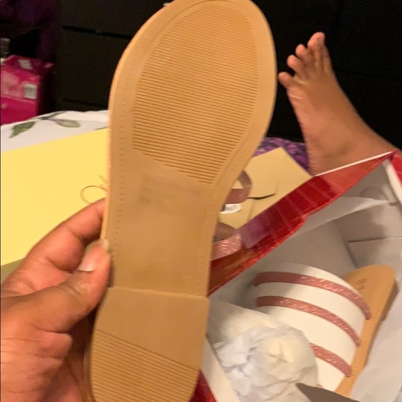 Sandals - Picture 3 of 3